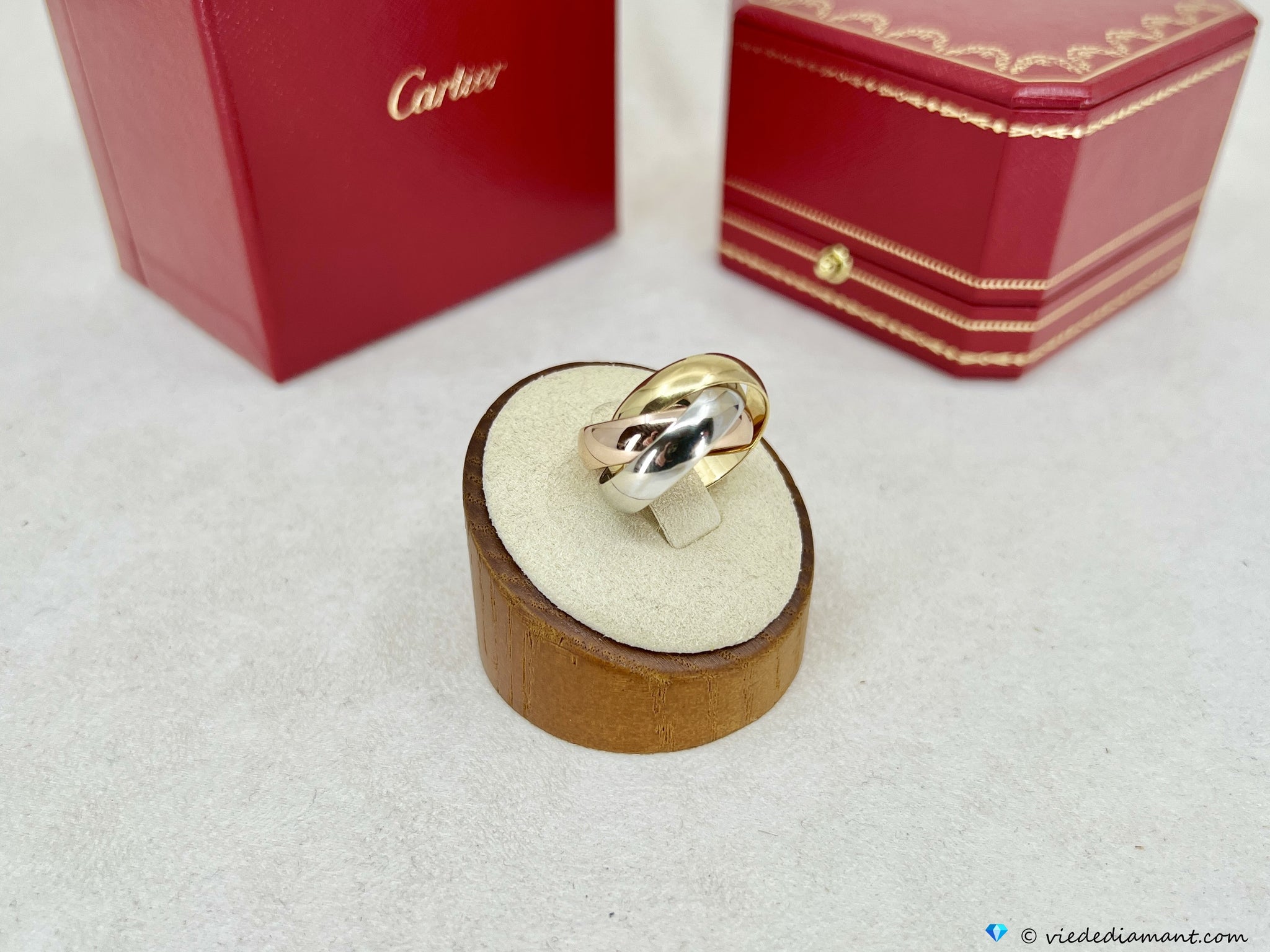 Vintage Cartier Constellation Diamond Trinity Ring at Susannah Lovis  Jewellers